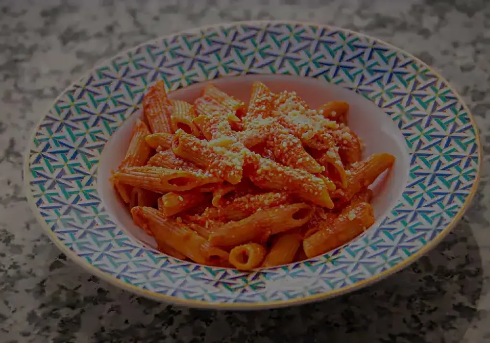 Penne al pomodoro - prosty przepis na pyszny włoski makaron