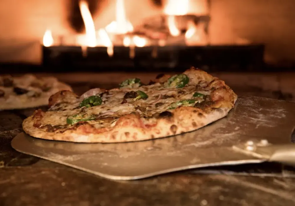 Kamień do pizzy. Jak poprawnie go nagrzać?