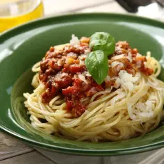 Najlepsze przepisy na spaghetti na YouTube, które musisz spróbować