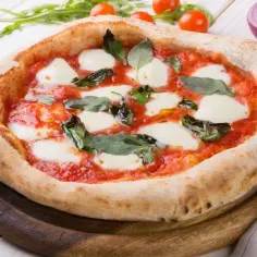 Jak wyczyścić kamień do pizzy i uniknąć najczęstszych błędów