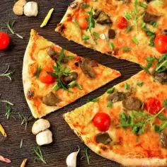 Dlaczego pizza przywiera do kamienia i jak temu zapobiec?