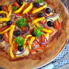 Z czym zrobić pizzę: 15 nieoczywistych składników i dodatków