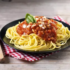 Jakie mięso do spaghetti wybrać, aby zachwycić smakiem?