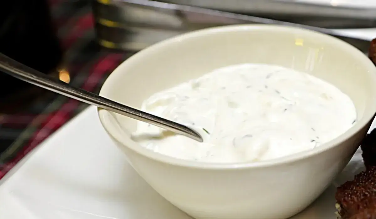 Zdjęcie Przepis na sos czosnkowy jak z restauracji - prosty i pyszny