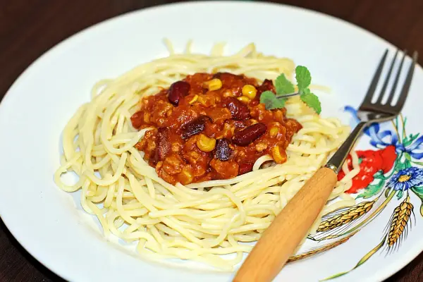 Pyszne przepisy na spaghetti z mięsem mielonym, które musisz spróbować